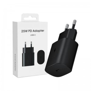 FitPlus FP-TA800N 25W Type-C Çıkışlı Şarj Adaptörü